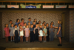 School_children_singing._Pie_Town,_New_Mexico,_October_1940